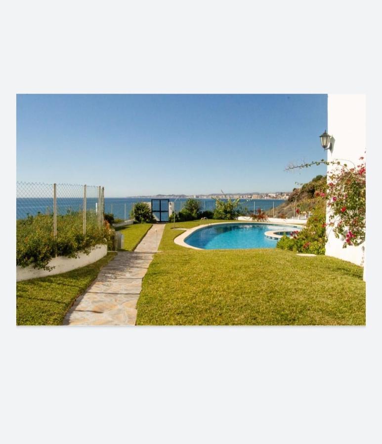 Espectacular Apartamento En Primera Linea De Playa Benalmadena Luaran gambar