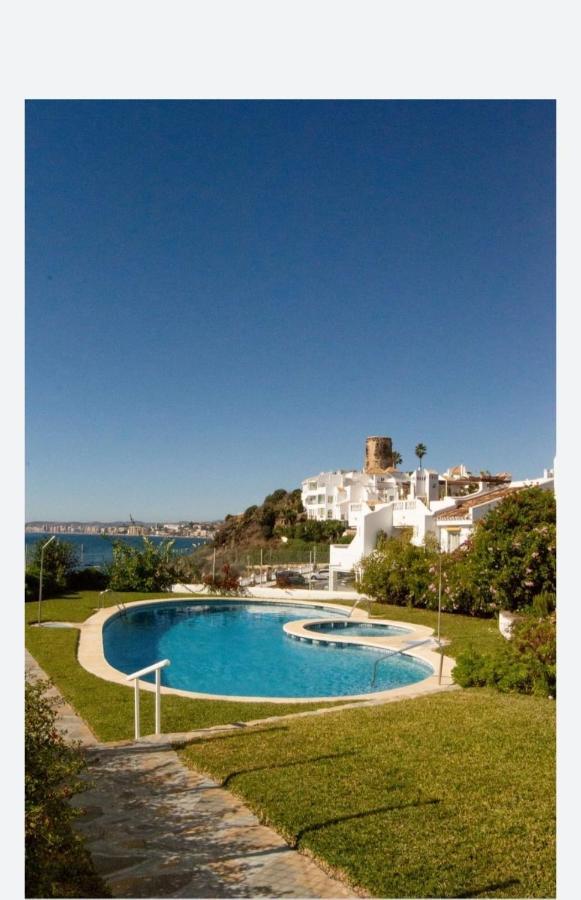 Espectacular Apartamento En Primera Linea De Playa Benalmadena Luaran gambar